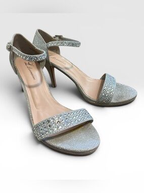 L Lorraine Ryan Silver Rhinestone Glitter Ankle Strap Heels Size 10 4” Heel